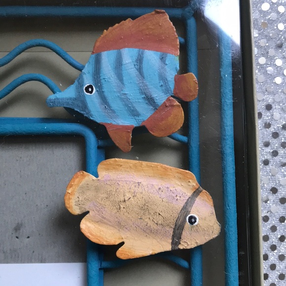 Sonoma Fish Picture Frame - Picture 7 of 7